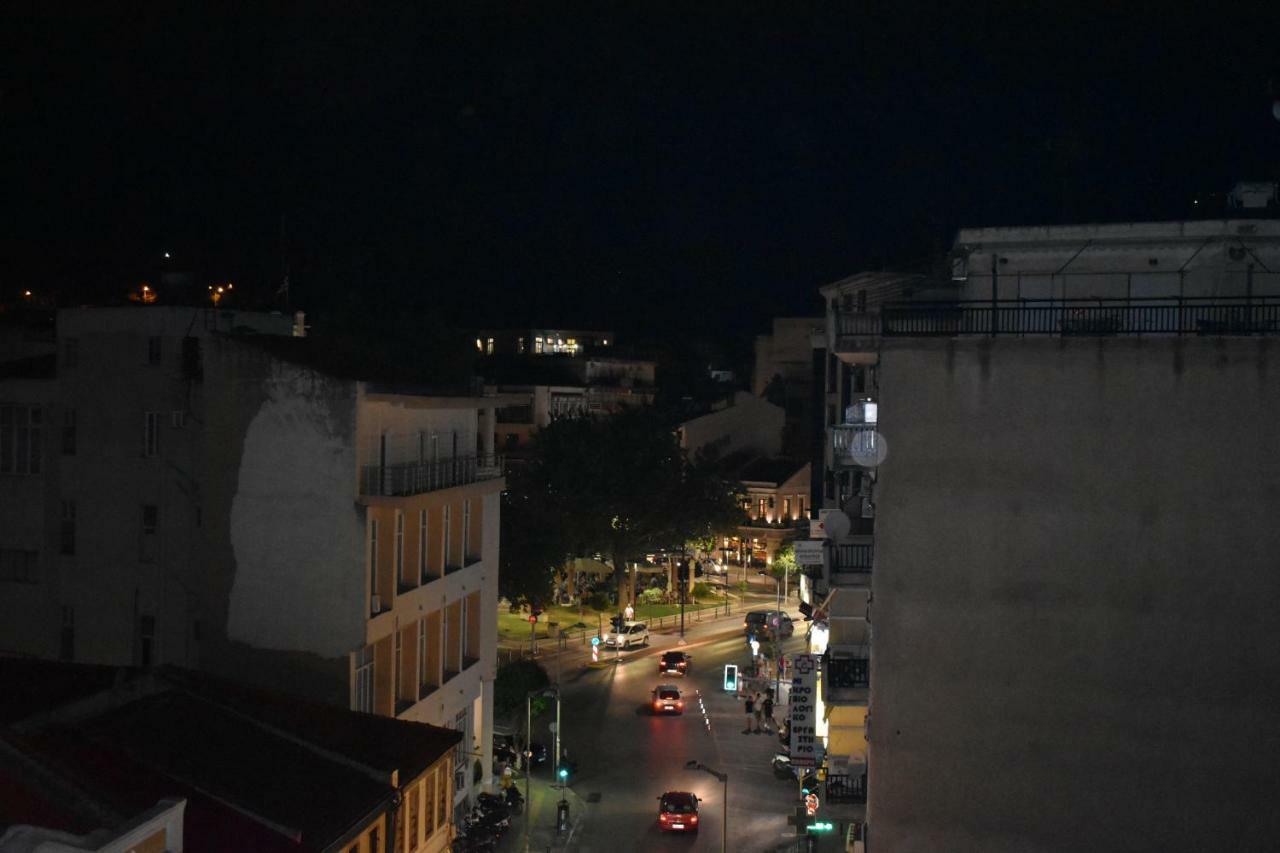 Main Square Flat - Luxury Apartments Xanthi Lax Esterno foto